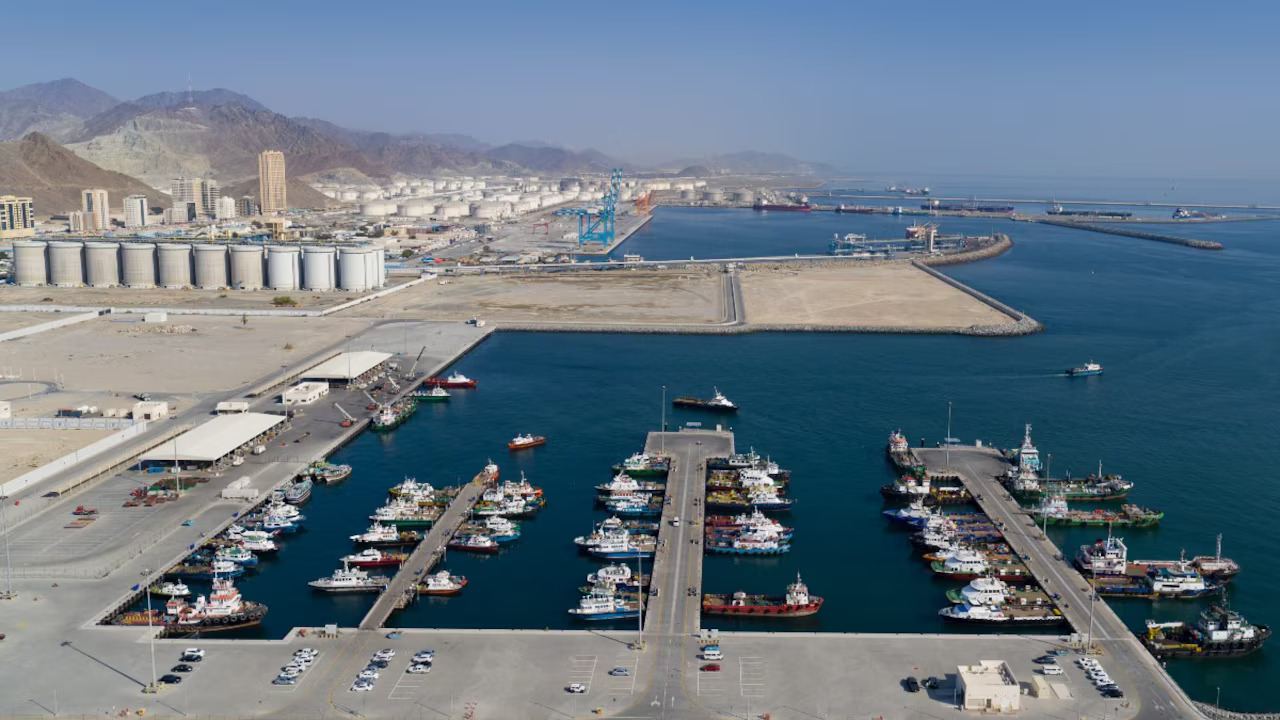 locate-in-gulf-of-oman--current-fujairah-port-is-the-only-multi-purpose-deep-sea-port-on-the-eastern-131606221-16x9_0